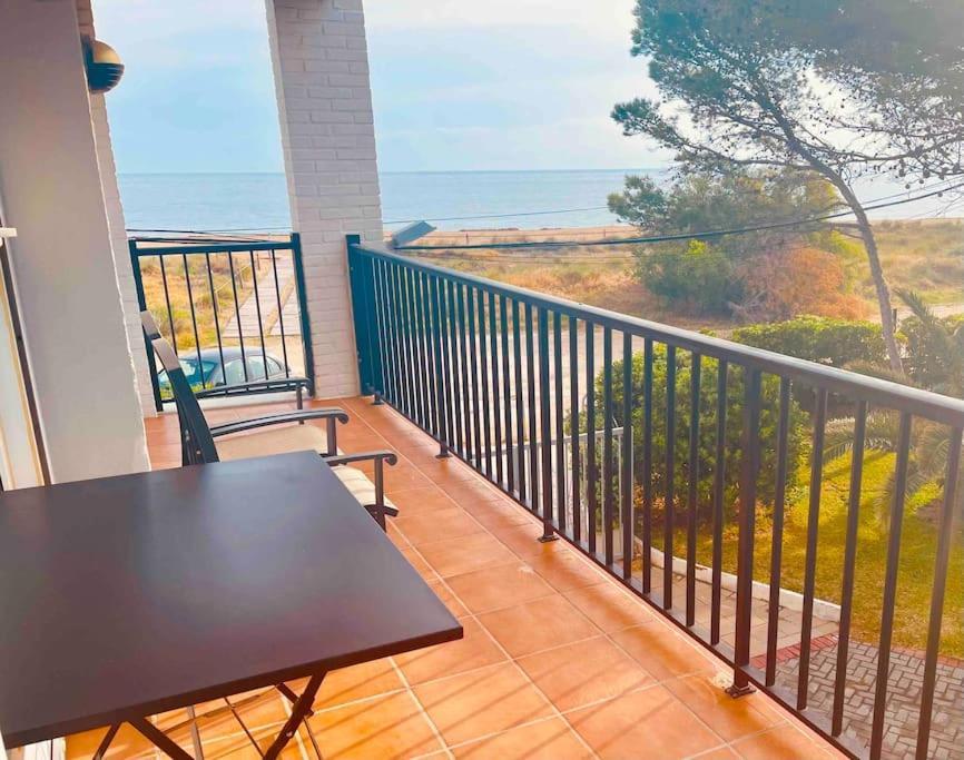 Apartamento En Primera Linea De Playa Denia Exterior foto