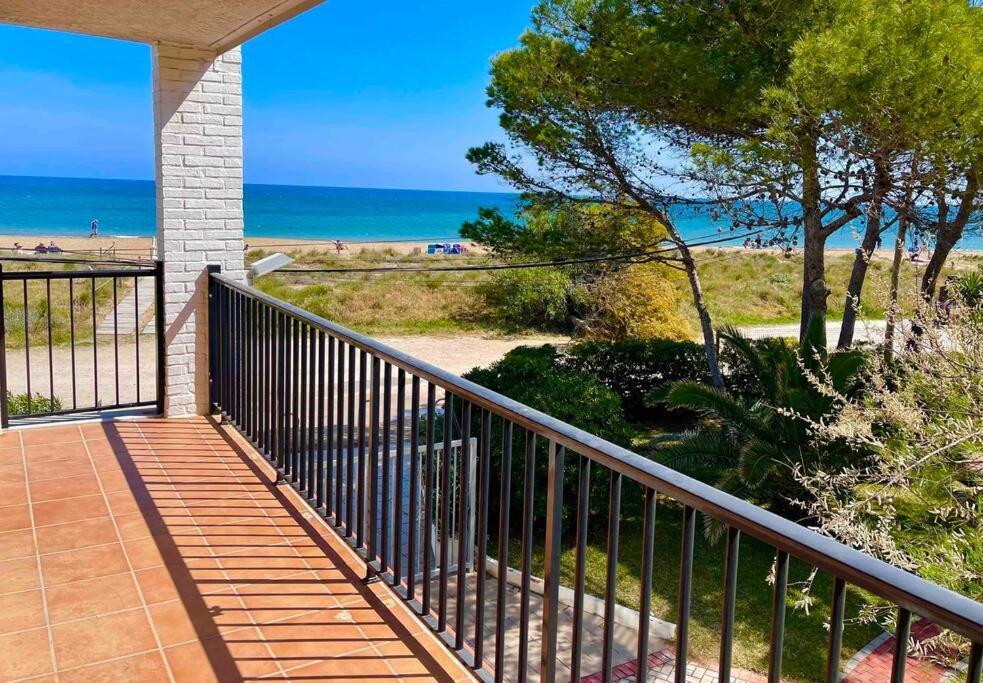 Apartamento En Primera Linea De Playa Denia Exterior foto